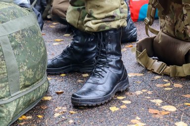 Куряне смогут подать заявку на поступление в военные вузы до 1 июля Куряне смогут подать заявку на поступление в военные вузы до 1 июля