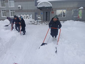 С «Ваней» справились все вместе С «Ваней» справились все вместе