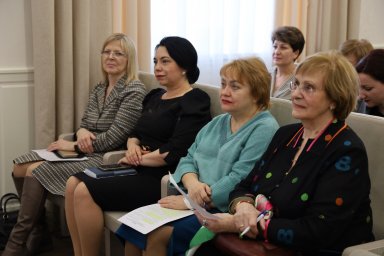 В Доме Советов состоялось заседание Координационного совета по семейной и демографической политике В Доме Советов состоялось заседание Координационного совета по семейной и демографической политике