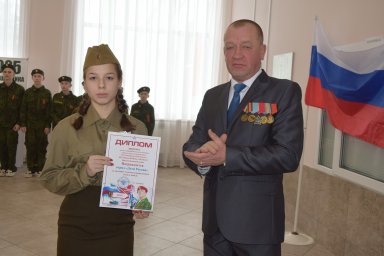 Будем в армии служить,  будем Родину любить