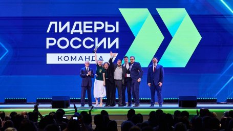 Курянин вошёл в число победителей конкурса «Лидеры России. Команда» Курянин вошёл в число победителей конкурса «Лидеры России. Команда»